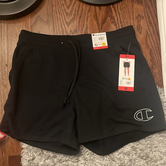 Champion shorts - Picture 3 of 4